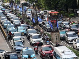 Wacana Pembatasan Usia Kendaraan di Jakarta Muncul Lagi Wacana Pembatasan Usia Kendaraan di Jakarta Muncul Lagi
