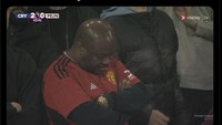 Seperti inilah fans MU sekarang; lesu, tertunduk malu. Foto: Dok. Internet/Twitter (X)