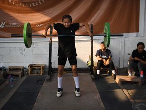 Memupuk Asa Menjadi Lifter Dunia