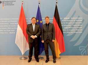 Bertemu Wakil Kanselir Jerman, Airlangga Pamer Ekonomi RI Tumbuh Solid Bertemu Wakil Kanselir Jerman, Airlangga Pamer Ekonomi RI Tumbuh Solid