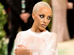 Manifesting, Doja Cat Pernah Nge-Tweet Tentang Joseph Quinn Kini Tampil Mesra