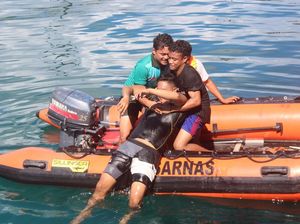 Puluhan Pelaku Wisata di Labuan Bajo Dibekali Keahlian Medis-Water Rescue Puluhan Pelaku Wisata di Labuan Bajo Dibekali Keahlian Medis-Water Rescue