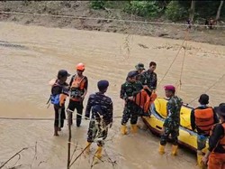Tim SAR Kembali Temukan Korban Banjir-Longsor di Luwu, Total 13 Orang Tewas
