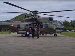 Sudah 5 Hari Terisolasi, Puluhan Warga di Luwu Dievakuasi TNI Pakai Helikopter