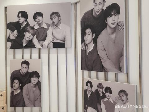 BTS POP-UP: MONOCHROME di Metro Gandaria City