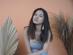 Penyanyi Hip-hop Cecil Coba Tantangan Baru di Musik