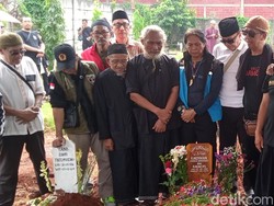 Ungkapan Murid-murid Atas Jasa Besar Dorman Borisman di Dunia Teater
