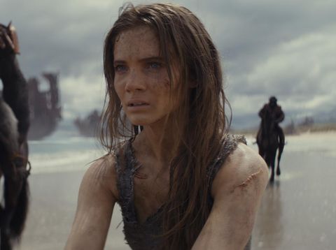 Freya Allan as Nova in 20th Century Studios' KINGDOM OF THE PLANET OF THE APES. Photo courtesy of 20th Century Studios. © 2024 20th Century Studios. All Rights Reserved.