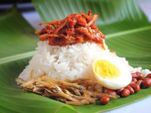 Jadi Korban Ghosting Pihak Tur, Restoran Ini Berakhir Buang-buang Nasi Lemak Jadi Korban Ghosting Pihak Tur, Restoran Ini Berakhir Buang-buang Nasi Lemak