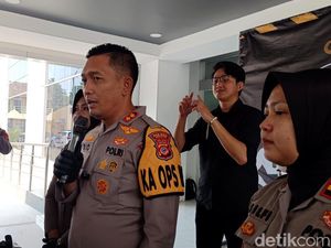 Polisi Imbau 2 Pelaku Lain Penyerangan Petugas SPBU di Bogor Serahkan Diri Polisi Imbau 2 Pelaku Lain Penyerangan Petugas SPBU di Bogor Serahkan Diri