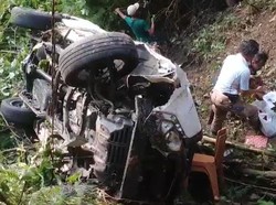 Pajero Putih Terjun ke Jurang di Cianjur, Sopir Tewas