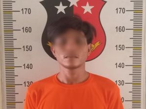 Potret Bang Jago Viral Peras Sopir Truk di Jakbar Kini Berbaju Tahanan