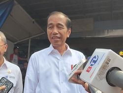 Respons Jokowi soal Bobby Daftar Balon Gubsu-Gabung Gerindra