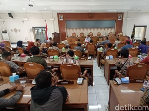 Tenaga Honorer Banyumas Geruduk DPRD, Pertanyakan Nasib Pengangkatan ASN Tenaga Honorer Banyumas Geruduk DPRD, Pertanyakan Nasib Pengangkatan ASN
