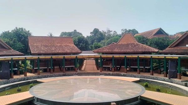 Wisata Edukasi di Perkampungan Budaya Betawi Setu Babakan
