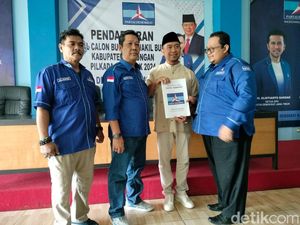 Maju Bacawabup Lamongan, Anak Eks Kadindik Jatim Lamar Demokrat