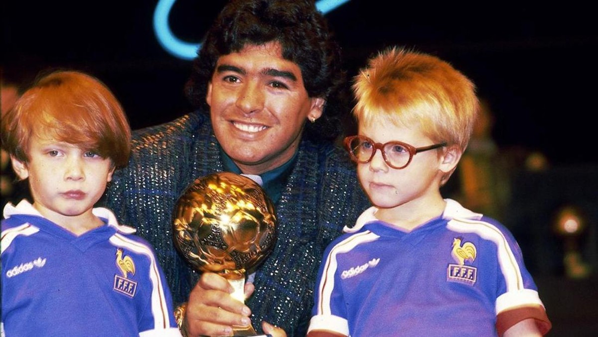 Bola emas Diego Maradona di Piala Dunia 1986. (Foto: Presse Sports)