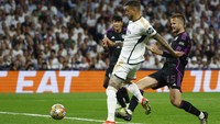 El Real kesulitan menembus gawang Bayern yang dijaga Manuel Neuer hingga menit ke-80. Buntu, pelatih Madrid, Carlo Ancelotti memasukan Joselu satu menit kemudian. REUTERS/Susana Vera