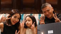 5 Pose Gading Marten Rayakan Ultah ke-42 Bareng Gempi dan Gisel