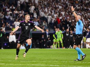 Hakim Garis Minta Maaf Usai Anulir Gol De Ligt ke Gawang Madrid Hakim Garis Minta Maaf Usai Anulir Gol De Ligt ke Gawang Madrid