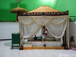 Bayi Keturunan Belanda-Pribumi di Balik Kisah Raden Ayu Pandansari