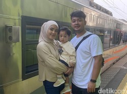Warga Kota Depok Wisata Long Weekend Naik Kereta: Sekalian Edukasi Anak