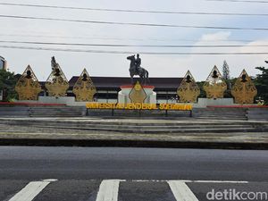 Sempat Dihentikan gegara UKT Diprotes, Unsoed Buka Kembali Registrasi Maba 2024 Sempat Dihentikan gegara UKT Diprotes, Unsoed Buka Kembali Registrasi Maba 2024