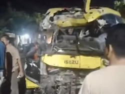 Kronologi Laka Beruntun Libatkan 3 Mobil Tewaskan 2 Orang di Jember