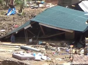 Kesaksian Korban Selamat Banjir dan Longsor di Luwu: Rumah Rata dengan Tanah Kesaksian Korban Selamat Banjir dan Longsor di Luwu: Rumah Rata dengan Tanah