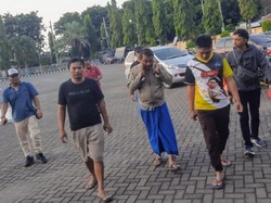 Selundupkan 8,9 Ton Pupuk Subsidi ke Sragen, 4 Orang Diamankan di Situbondo