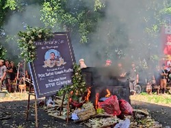 Melihat Prosesi Pengabenan Taruna STIP yang Tewas di Tangan Senior