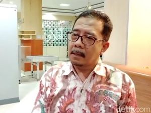 70 CJH Embarkasi Surabaya yang Batal Berangkat Didominasi karena Meninggal