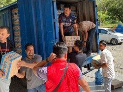 Telkomsel Bantu Korban Banjir-Longsor di Luwu, Siagakan Personel Jaringan