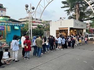 Antrean Mengular! Ini 5 Donat Viral di Depok hingga Yogyakarta Antrean Mengular! Ini 5 Donat Viral di Depok hingga Yogyakarta