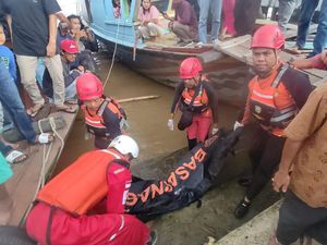 Fatur yang Tenggelam di Dermaga BKB Ditemukan Tak Bernyawa Fatur yang Tenggelam di Dermaga BKB Ditemukan Tak Bernyawa