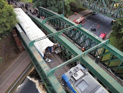 Kecelakaan Kereta Api di Argentina, 90 Orang Luka-luka