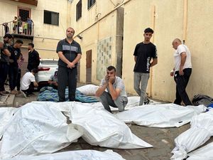 Korban Tewas di Gaza Akibat Serangan Israel Hampir 35 Ribu