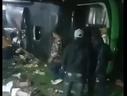 Penampakan Bus Terguling di Subang, Ada Korban Tewas