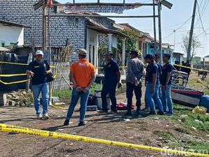 Korban Tewas Ledakan Bondet Pasuruan Diduga Kuat Pemilik Gudang Korban Tewas Ledakan Bondet Pasuruan Diduga Kuat Pemilik Gudang