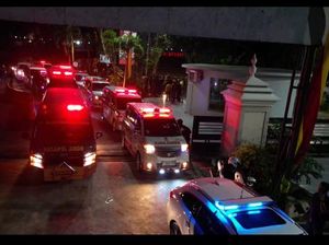 Pemkot Depok Kirim 32 Ambulans Bantu Evakuasi Korban Kecelakaan Bus di Subang