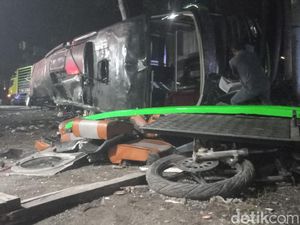 Sopir Bus Maut Subang Jadi Tersangka, Bey Yakin Polisi Profesional Sopir Bus Maut Subang Jadi Tersangka, Bey Yakin Polisi Profesional