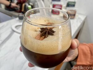 Nyobain Kopi Mocktail ala Gadis Kretek di Kafe Slow Bar Hidden Gem Nyobain Kopi Mocktail ala Gadis Kretek di Kafe Slow Bar Hidden Gem
