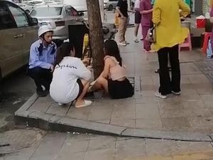 Kisah Sedih Wanita Ditinggal Suami, Sampai Duduk & Nangis di Pinggir Jalan