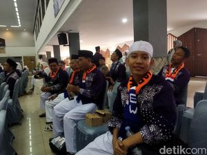 Jadi Calon Jemaah Haji Termuda, Zulfikar Sedih Gantikan Ayah yang Sakit Jadi Calon Jemaah Haji Termuda, Zulfikar Sedih Gantikan Ayah yang Sakit