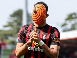 Kamui! Selebrasi Obito Uchiha Dominic Solanke