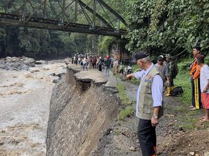 Gubernur Sumbar Perintahkan RSAM Bukittinggi Terima Semua Korban Banjir Bandang