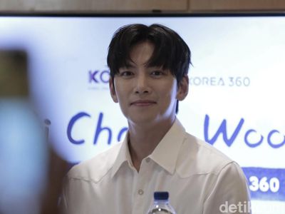POV Ditatap Ji Chang Wook!