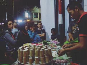 5 Rekomendasi Kuliner Kaki Lima di Malang yang Wajib Dicoba 5 Rekomendasi Kuliner Kaki Lima di Malang yang Wajib Dicoba
