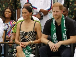 Gaya Seksi Meghan Markle di Nigeria, Pakai Gaun Rp 45 Juta