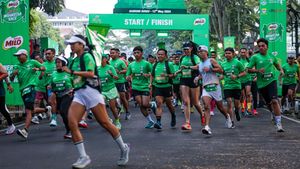 Potret Semarak Ribuan Peserta Lari Hijaukan Bandung